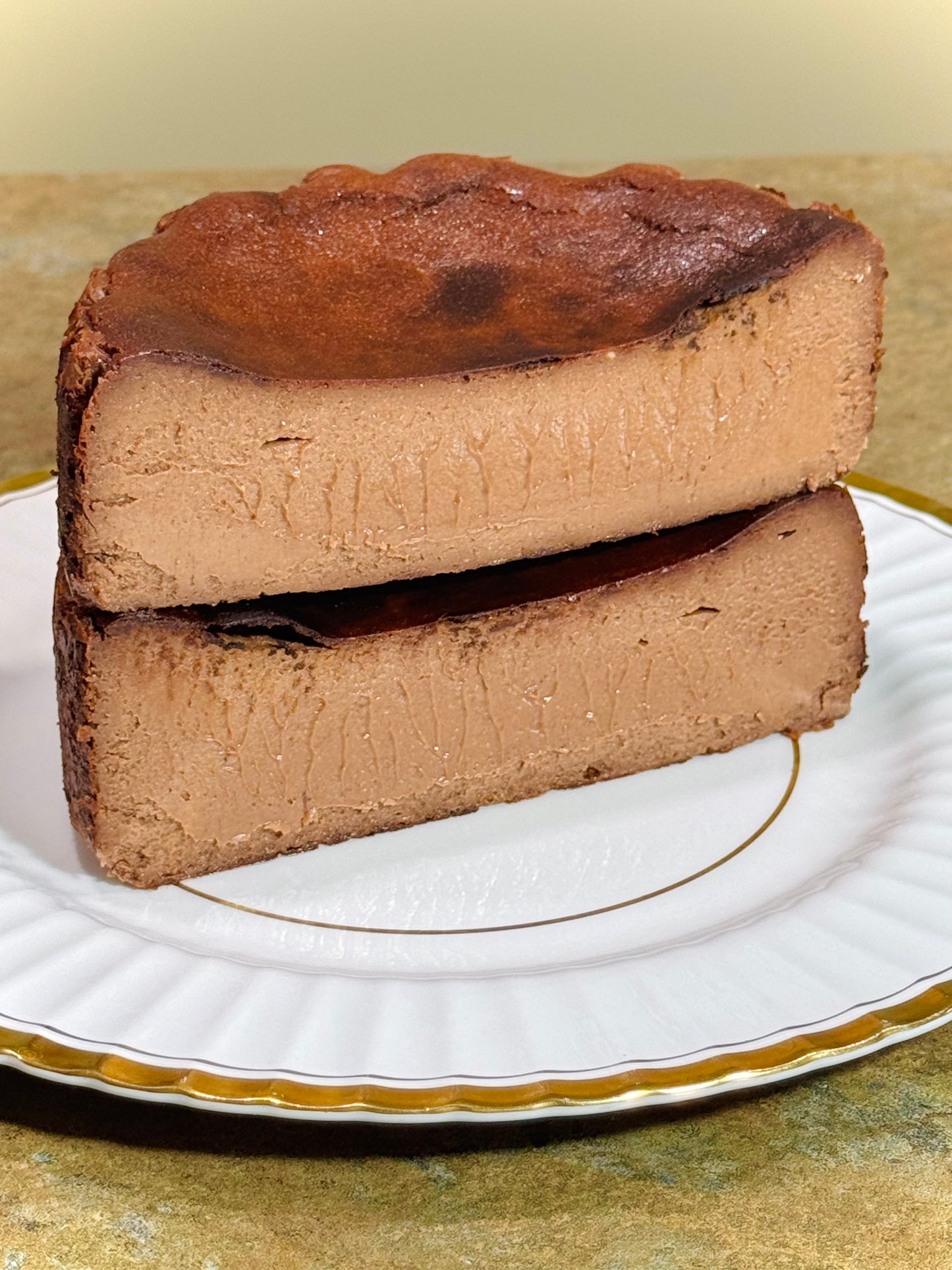 Chocolate Basque Burnt Cheesecake [6 inches / Last Order at 8pm]