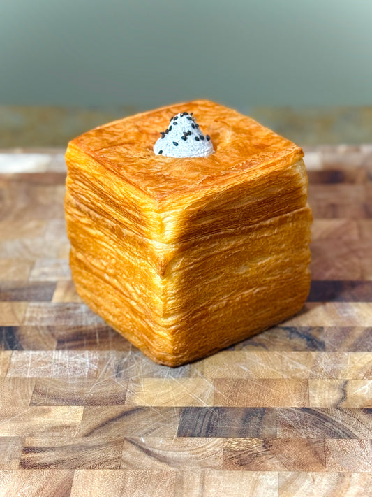 The Pastry Tissue Bread with Black Sesame Cream