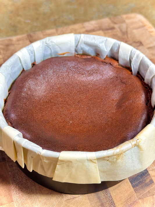 Chocolate Basque Burnt Cheesecake [6 inches / Last Order at 8pm]