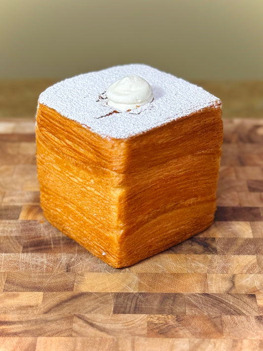 The Pastry Tissue Bread with Original Milk Cream