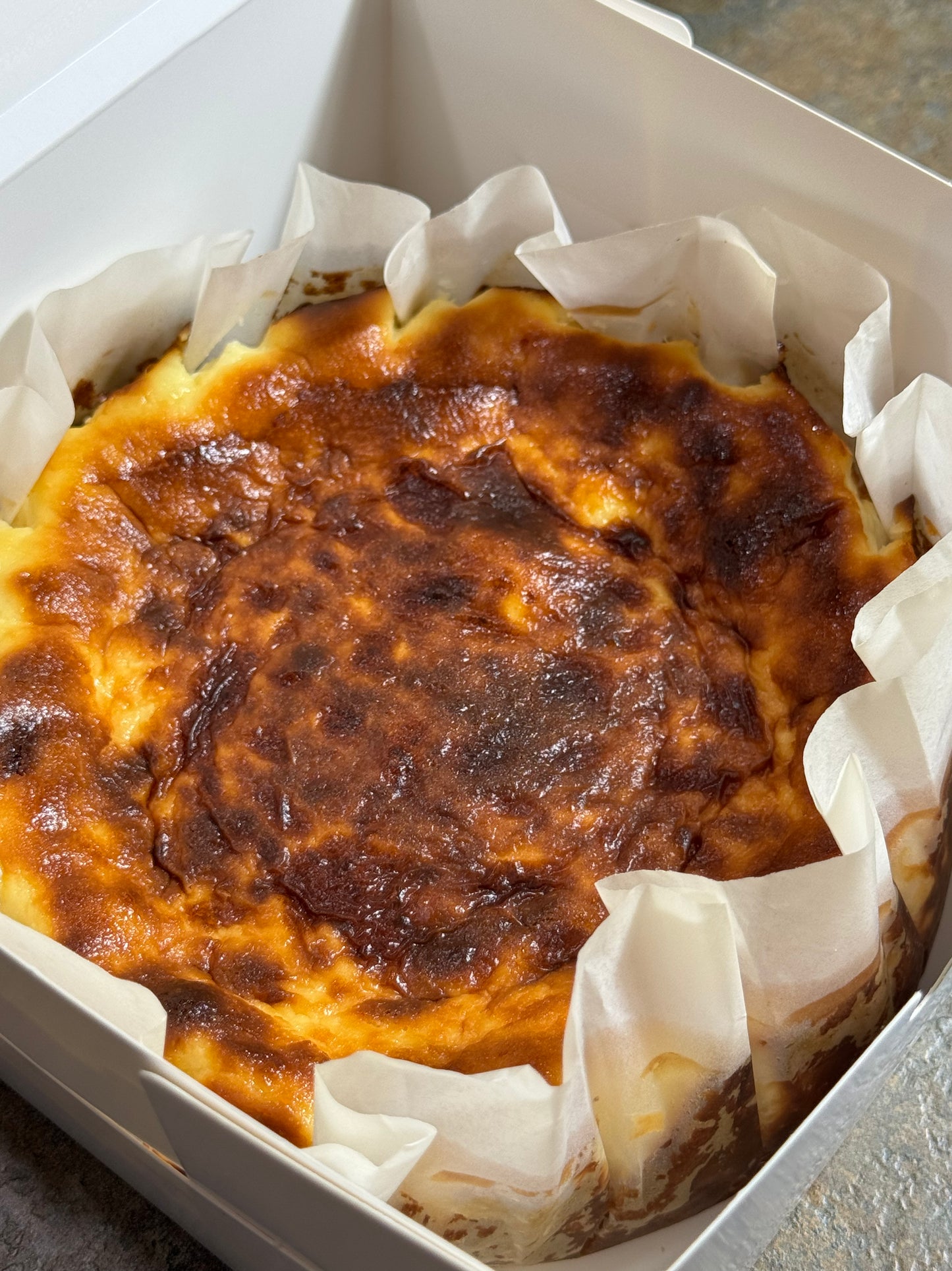 Basque Burnt Cheese Cake [6 inches / Last Order at 8pm]